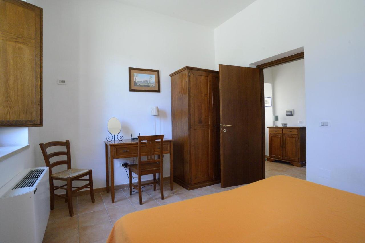 Casa Del Geco Bed & Breakfast Paestum Exterior photo